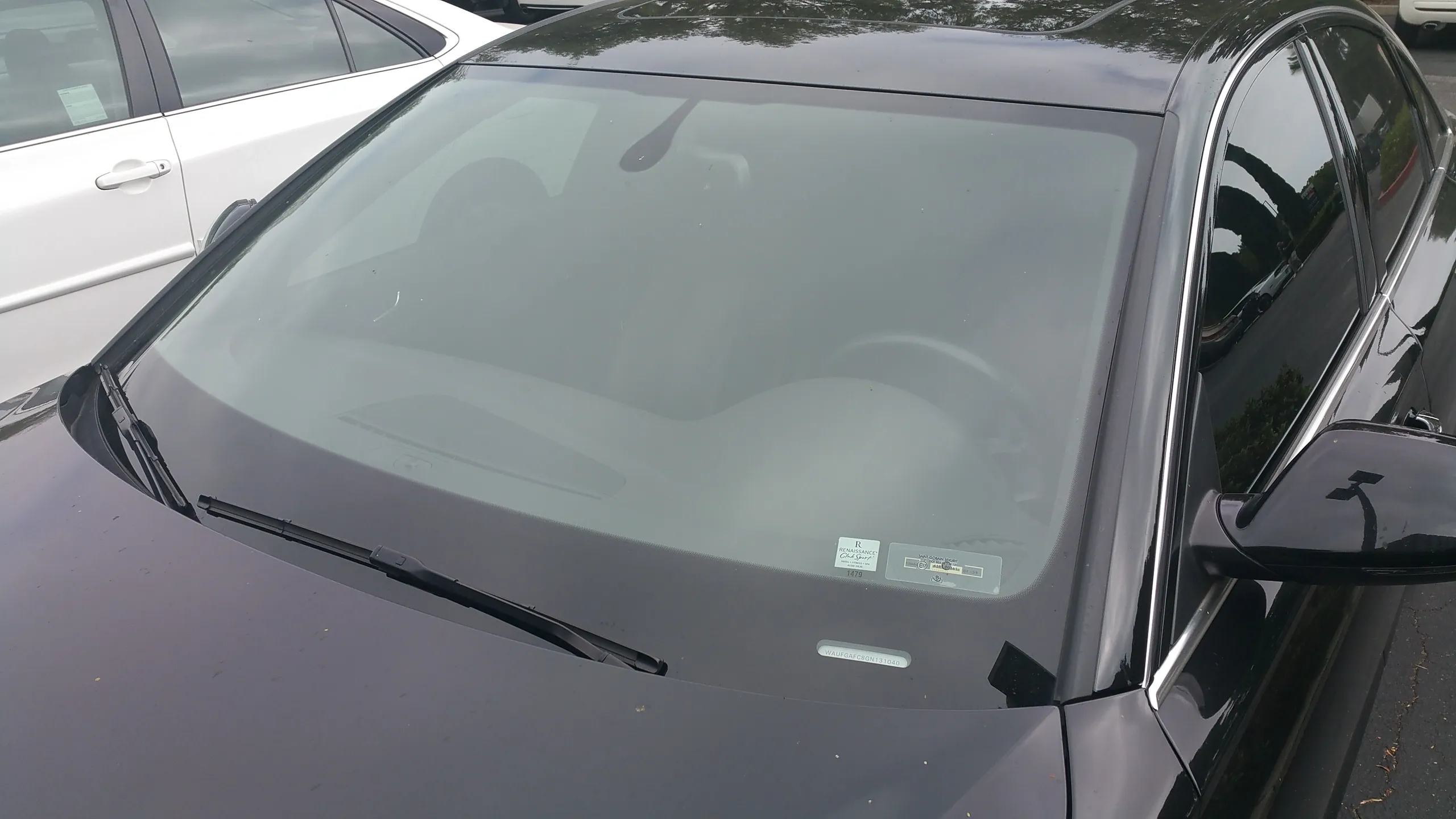 RFID windshield tag